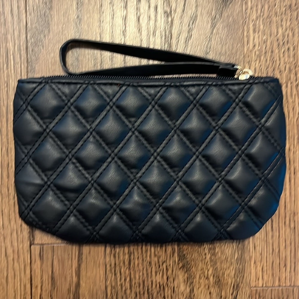 Wristlet - Picture 3 of 4